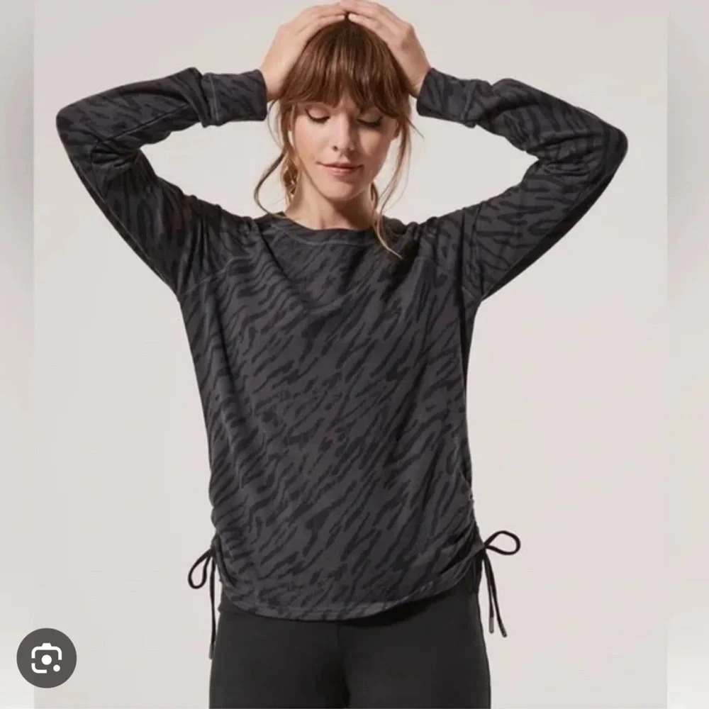 PACT Women’s ORGANIC SM Gray Black Tonal Zebra Cinch Tie Pullover Long Sleeve